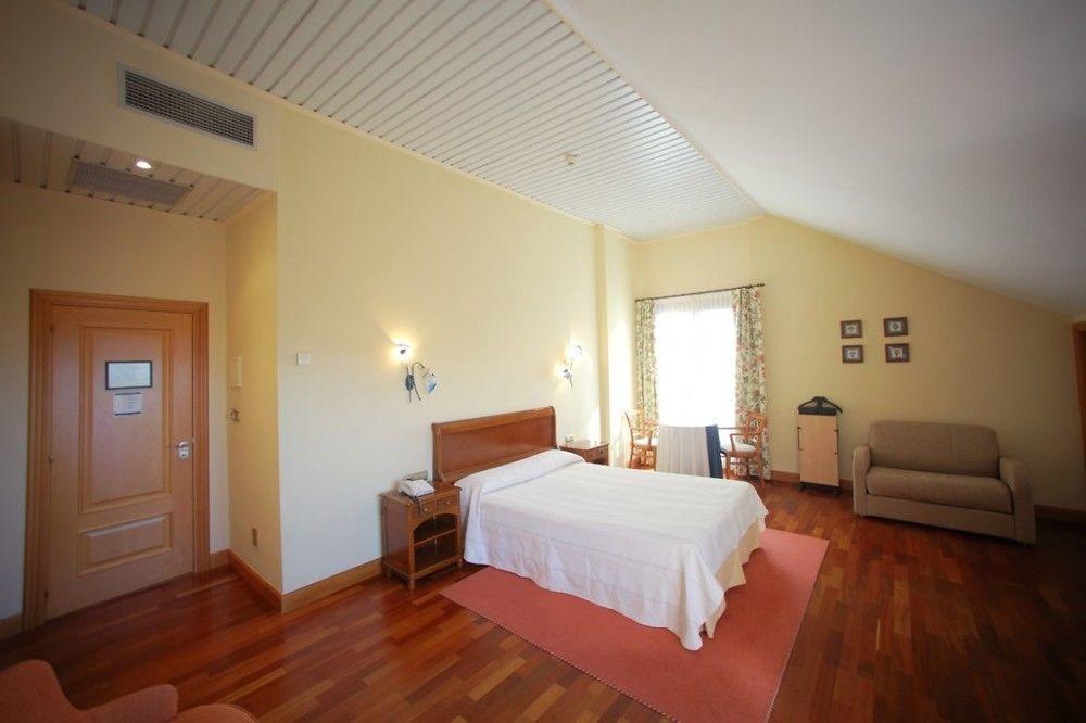 Hotel Modus Vivendi Sopelana Buitenkant foto