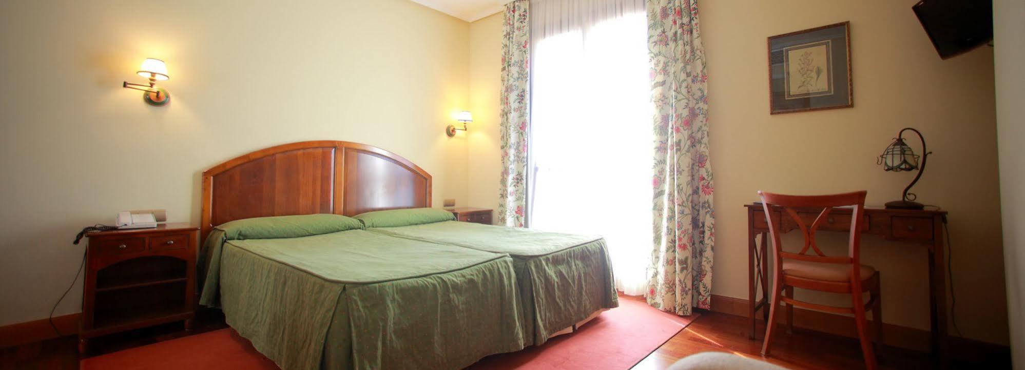 Hotel Modus Vivendi Sopelana Buitenkant foto