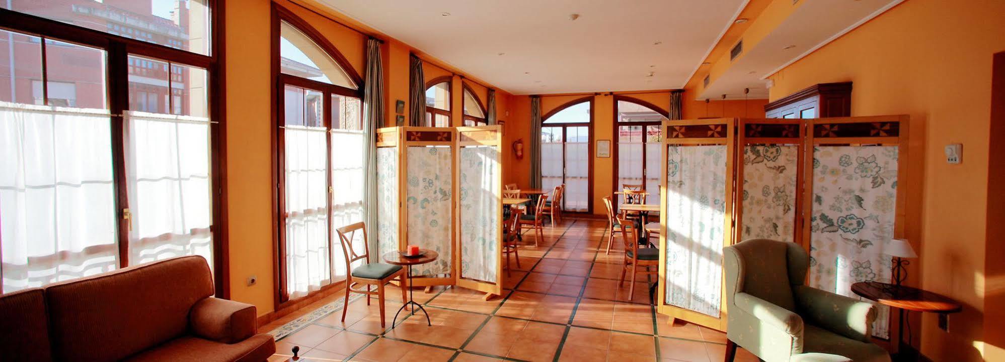 Hotel Modus Vivendi Sopelana Buitenkant foto